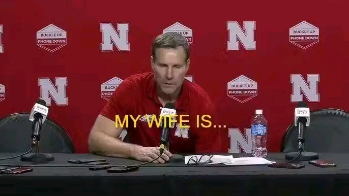 FINISHED: Fred Hoiberg, the head coach of the Nebraska Cornhusker men’s basketball team, leaves a message with Major to the University of Nebraska after…