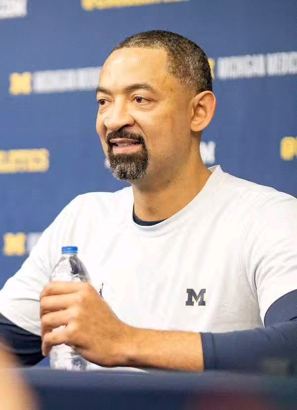 Breaking: In a heartfelt demonstration of loyalty and dedication to his alma mater, former Michigan Wolverines basketball coach Juwan Howard has pledged a remarkable $6 million to support youth programs and initiatives in the Ann Arbor comm….