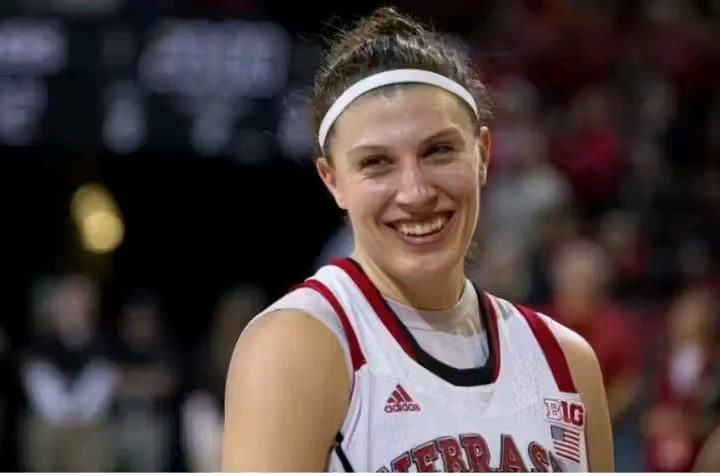 Breaking: First Nebraska Cornhuskers women’s basketball Player To Enter Hall of Fame and Have Full Documentary on Netflix – Jordan Hooper Makes the Difference…