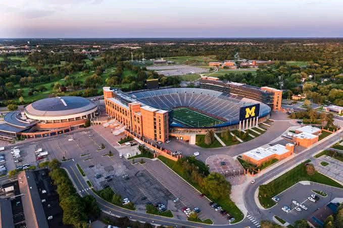 JUST IN: Michigan Wolverines Football Unveil State-of-the-Art, $5.3 Billion Renovation to Michigan Stadium, Redefining College Football’s Standard with Cutting-Edge Technology, Luxury Suites, and Expanded Seating for a World-Class Fan Experience…