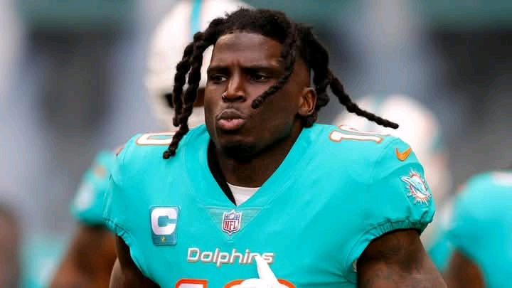 BREAKING NEWS: No.1 Best Football player in America Tyreek Hill Commits to Pittsburgh Steelers over Dallas Cowboys and Green Bay Packers…