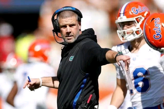 ESPN BOMBSHELL NEWS: Florida gators head coach Billy Napier shocks college football by rejecting $7.5 million offers from Texas Tech and Alabama, reaffirming unwavering loyalty to Florida. His bold decision stirs controversy, earning praise and criticism alike, while cementing his legacy as a…..