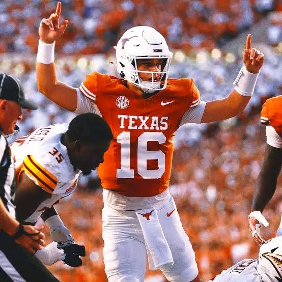 AIN’T LEAVING:Texas QB Arch Manning has reportedly turned down a tempting jaw-dropping $1.5 million NIL offer from Georgia Bulldogs, reaffirming his commitment to finishing his college career with the Texas Longhorns to honor his family football legacy…