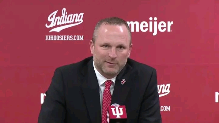 BREAKING NEWS: 7- foot-6 center from Bloomington, Indiana, Darian DeVries current Indiana head coach gave five reasons on social media for his decision to leave the Indiana Hoosier men’s basketball team and revealed that he has Committed to…..