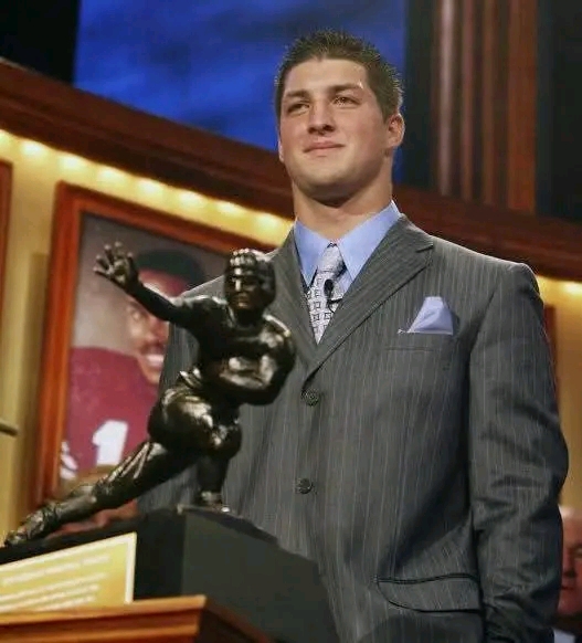 Tim Tebow Returns to Lead the Gator Nation: Former Heisman-Winning Florida Quarterback Named New Athletic Director in a Landmark Move That Bridges Championship Legacy with Visionary Leadership—A Transformational Appointment Signaling Bold New Era for University of Florida Athletics, Uniting Tebow’s Passion, Integrity, and Competitive Spirit to Inspire Excellence Across All Sports Programs While Reigniting the Pride and Power of Gators Nation—Alumni, Fans, and Players Celebrate the Homecoming of a Beloved Icon Whose Influence on and off the Field Now Aims to Redefine Success for Future Generations of Florida Athletes and the Entire SEC Landscape…