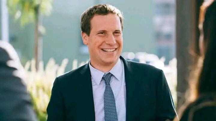 Michigan State Basketball Icon Mathew Randall Ishbia Pledges $18.2 Million to Tom Izzo for New Arena, Declares Spartan Pride Forever in His Heart, Vows to Back the Future of MSU Basketball with Landmark Donation to Stadium Project.