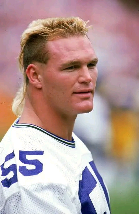 Brian Bosworth’s return has fans ecstatic, and the Sooners have appointed him assistant…