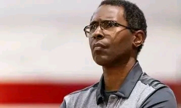 BREAKING: Florida State Seminoles to Erect Statue at Doak Campbell Stadium Honoring Charlie Ward for His Legacy and Impact on Franchise Greatness…(ESPN Report)