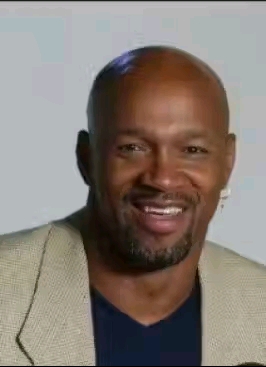 A historical move from a legend Mike Rozier has left the board of Nabraska speechless as he donates $50 million dollars to kick start renovation of training centre dude kept to his word…