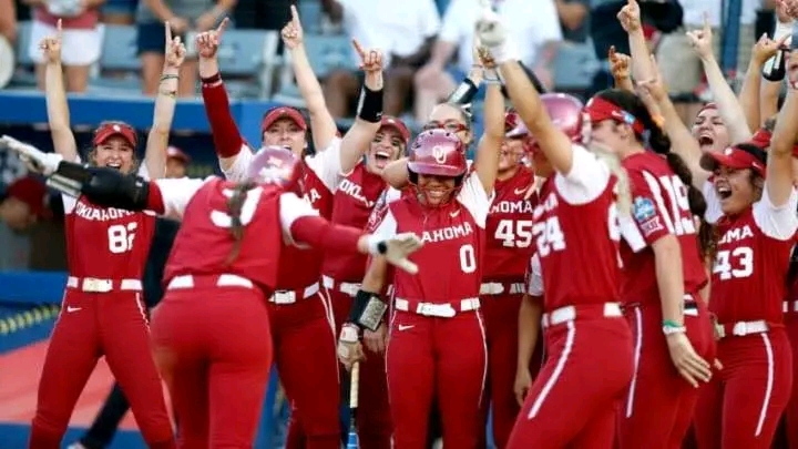BREAKING: OKlahoma Sooners Crowned Nation’s Top Athletic Program of 2025! Only School to Win a National Title, Reach Final Four, Women’s College World Series, Softball Regional, and a Bowl Game—An Unprecedented All-Sport Domination. Go Sooners! Sports history made in Norman!