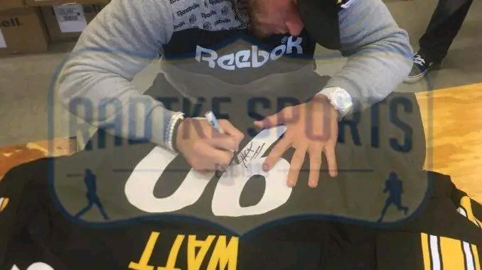 JUST IN:The Pittsburgh Steelers have secured All-Pro linebacker T.J. Watt with a new four-year contract extension, keeping their defensive star in black and gold for years to…