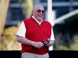 BREAKING NEWS: Netflix Releases “The Underdog,” a Highly Anticipated Documentary on Wisconsin Badgers Legend Barry Alvarez, Slated for Release on the……