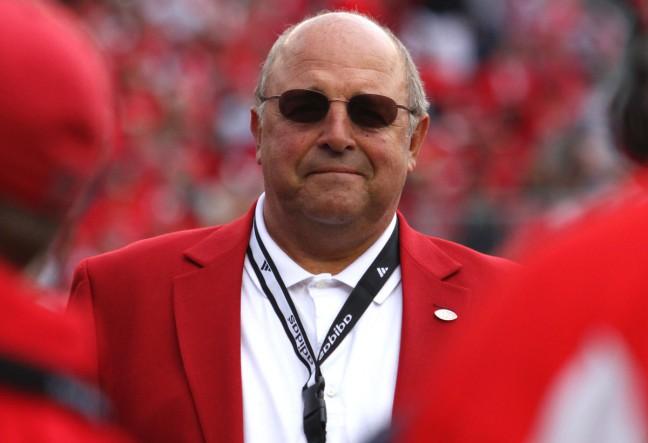 🏟️HISTORY MADE: Wisconsin Fans Rejoice as Iconic Badgers Coach Barry Alvarez Earns Immortal Honor with Induction into College Football Hall of Fame — A Monumental Moment for the Architect of Wisconsin’s Glory Days, Whose Leadership, Legacy, and Unmatched Impact Transformed a Program and Inspired a Generation of Champions Forever 🏆🔥