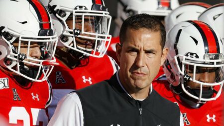 “Wisconsin Badgers For Life”: The Definitive Documentary on Wisconsin Badgers football Premieres on Netflix—A Must-Watch for Every Fan!