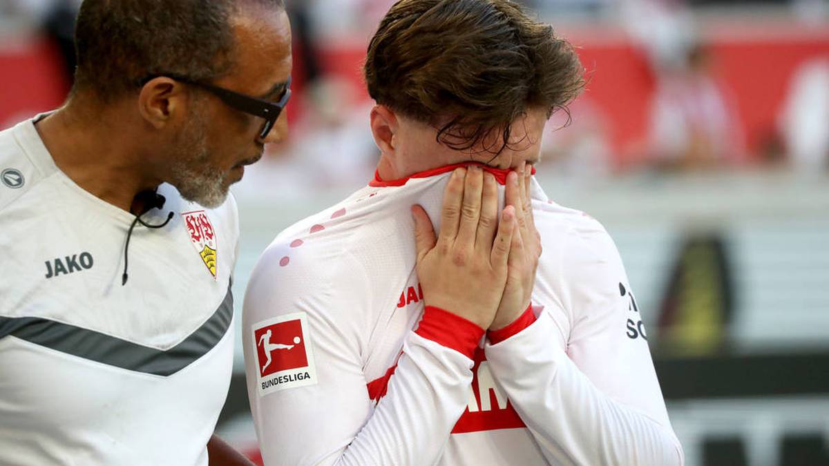 🚨🚨😲 **ZERBROCHENE HOFFNUNGEN: Angelo Stiller lehnt ein Angebot eines Topklubs aus der Serie A ab – erklärt seine Treue zum VfB Stuttgart: „Stuttgart ist mein Zuhause, und ich nehme die Liebe, die ich hier erfahren habe, nicht als selbstverständlich hin…“** 🇩🇪❤️⚽