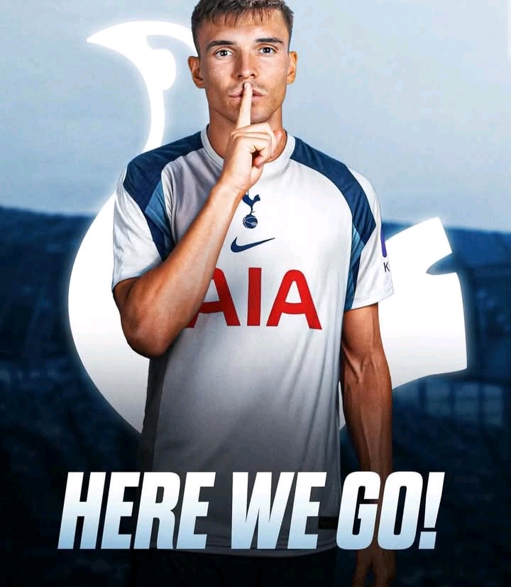 🚨⚪🇵🇹 *LOS GEHT’S: Spurs leihen João Palhinha von Bayern aus!* Tottenham sichert sich mit 30-Millionen-Euro-Kaufoption im Jahr 2026 Mittelfeldstahl – Bayern genehmigt endgültige Bedingungen, während der portugiesische Vollstrecker zum Medizincheck geht! Ein strategischer Coup, der Ange Postecoglous Kern umgestalten könnte! 🔥✍️ #PalhinhaToSpurs #THFC #TransferDone