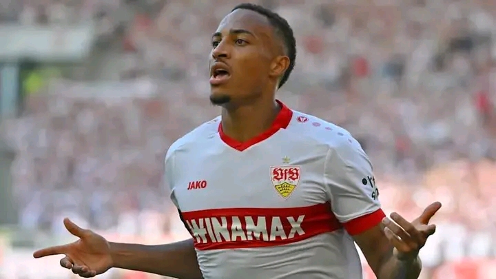 💥🔴⚪ **EILMELDUNG: Jamie Leweling verlängert beim VfB Stuttgart! Der Offensiv-Star unterschreibt neuen Zwei-Jahres-Vertrag mit besonderer Vereinbarung – klares Bekenntnis zum Klub und große Ziele für die kommenden Spielzeiten!** ⚽🔥💪