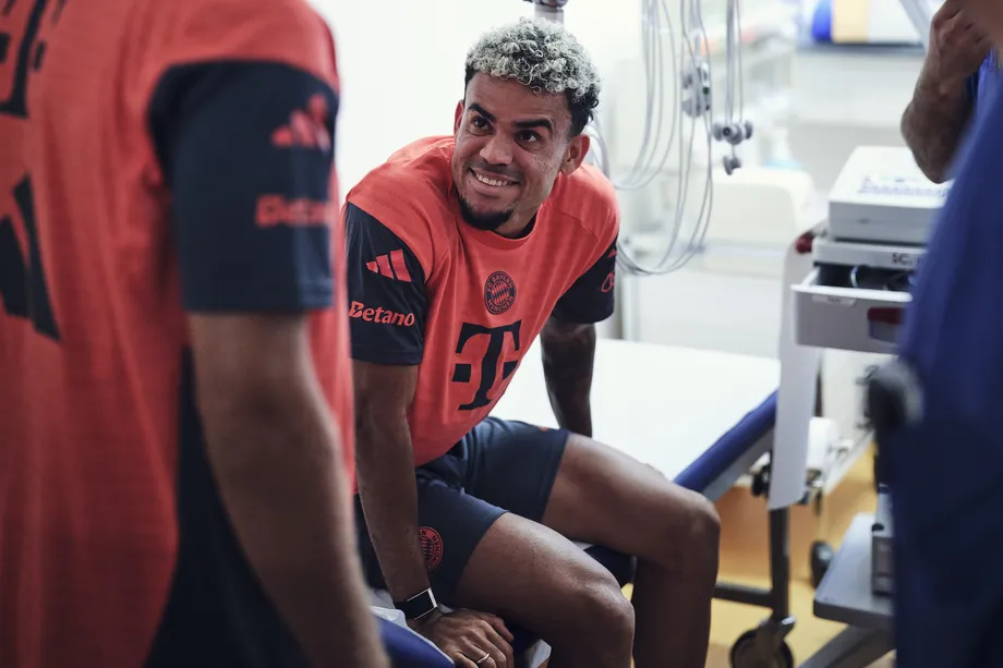 🔥🔴 **Bayern-Chef lobt die Verpflichtung von Luis Díaz als Game-Changer – Premier-League-Star soll Rekordmeister-Angriff starten!  ⚡️⚽**