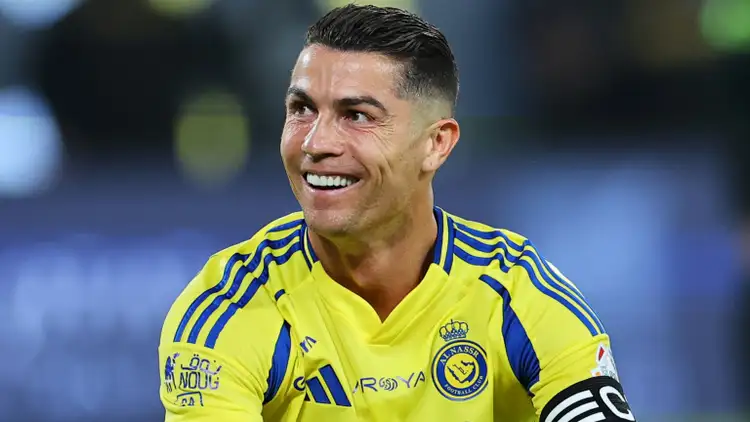 💥🔴⚽ **Kracher-Abgang in München: Bayern-Star verlässt Harry Kane und schließt sich Cristiano Ronaldo bei Al-Nassr an – Sensationstransfer sorgt für weltweites Aufsehen!**