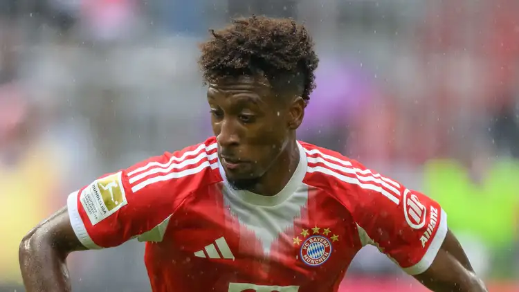 🔴⚽ **Bayern jagt zwei Chelsea-Stars als potenzielle Coman-Nachfolger!** 🌟 Der Rekordmeister sondiert den Transfermarkt und setzt sein Auge auf Top-Talente aus London, um die Offensivpower nach Kingsley Comans Abschied nahtlos zu sichern und die Bayern-Offensive zu stärken.