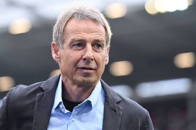 Termin bekannt gegeben!!! Emotional!!! Netflix hat den Veröffentlichungstermin für eine besondere Dokumentation zu Ehren des legendären VFB Stuttgart-Fußballers Jürgen Klinsmann bekannt gegeben. Der Film, der Jürgens bemerkenswertes Leben und seine Karriere würdigt, ist