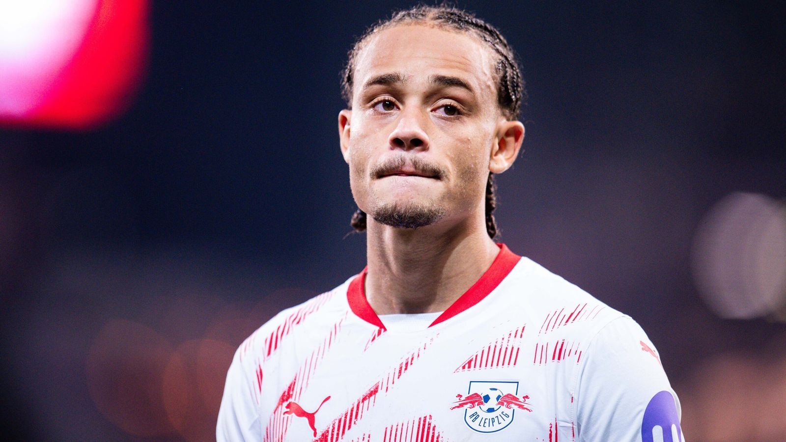 🔴✨ **Xavi Simons ist endlich da! RB Leipzig-Superstar wechselt offiziell zum FC Bayern – Medizincheck bestanden, 5-Jahres-Vertrag mit Option fix! Kreativgenie bringt Magie, Tempo und Technik in die Münchner Offensive. Ein echter Transfercoup für den Rekordmeister – die Bundesliga bebt! 🔥📄 #Xavi2029 #FCBayern #MiaSanMia**