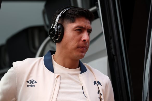 💛🖤 **Breaking News: Borussia Dortmund spring surprise with rapid-fire offer for West Ham star Edson Álvarez – Bundesliga giants aim to beat Fenerbahçe and secure midfield powerhouse on loan in bold transfer twist!** ⚡⚽