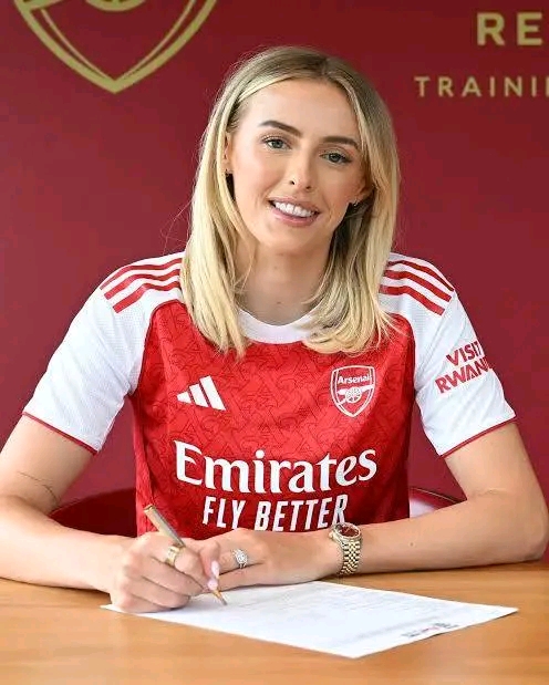 Contract Extension: Chloe Kelly Signs Five-Year Deal with Arsenal as She Targets More Silverware Ahead of England’s Euros Title Defence