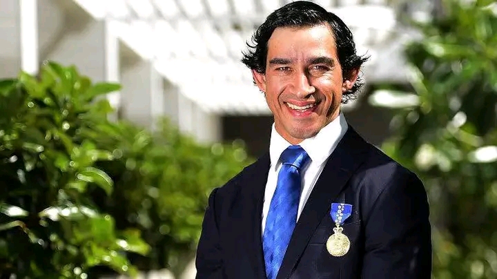 💥🏉𝗛𝗜𝗦𝗧𝗢𝗥𝗬 𝗠𝗔𝗗𝗘!💥 | Sydney Roosters Superstar Johnathan Thurston Seals Record-Breaking $100 Million Endorsement Deal with Peter V’landys AM — A Triumph of Talent, Generosity, and Legacy! Pledging $50 Million to Youth and Orphans, Thurston Redefines Greatness On and Off the Field — A True Champion of Hearts! ❤️🔥