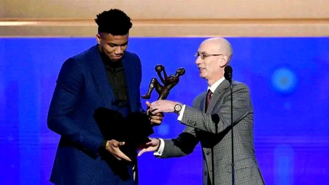 𝕋ℍ𝕀𝕊 𝕀𝕊 𝕋ℍ𝔼 𝔹𝔼𝕊𝕋 ℕ𝔼𝕎𝕊 𝕎𝔼 ℂ𝕆𝕌𝕃𝔻 ℍ𝕆ℙ𝔼 𝔽𝕆ℝ: 𝕄𝕚𝕝𝕨𝕒𝕦𝕜𝕖𝕖 𝔹𝕦𝕔𝕜𝕤 𝔽𝕒𝕟𝕤 𝕒𝕟𝕕 ℕ𝔹𝔸 ℂ𝕠𝕞𝕞𝕦𝕟𝕚𝕥𝕪 𝔸𝕣𝕖 𝕆𝕧𝕖𝕣𝕛𝕠𝕪𝕖𝕕 𝕒𝕤 ℕ𝔹𝔸 ℂ𝕠𝕞𝕞𝕚𝕤𝕤𝕚𝕠𝕟𝕖𝕣 𝔸𝕕𝕒𝕞 𝕊𝕚𝕝𝕧𝕖𝕣 𝕄𝕒𝕜𝕖𝕤 𝕄𝕒𝕛𝕠𝕣 𝔸𝕟𝕟𝕠𝕦𝕟𝕔𝕖𝕞𝕖𝕟𝕥 ℕ𝕒𝕞𝕚𝕟𝕘 𝔾𝕚𝕒𝕟𝕟𝕚𝕤 𝔸𝕟𝕥𝕖𝕥𝕠𝕜𝕠𝕦𝕟𝕞𝕡𝕠 𝕥𝕙𝕖 ℕ𝕖𝕨……