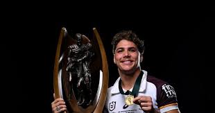 🚨 UNBELIEVABLE TRIBUTE: Brisbane Broncos Immortalize Reece Walsh with a Stunning Bronze Statue — A Monument to Brilliance, Passion, and Legacy! 🌟 From electrifying fans with his dazzling footwork to redefining the fullback role, Walsh becomes the first-ever Broncos fullback immortalized in bronze — a timeless symbol of greatness and glory! 🏆🔥