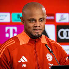 💥🏟️ FC BAYERN INVESTIERT IN DIE ZUKUNFT! 😱 Mit 680 Millionen Dollar startet der Rekordmeister die größte Modernisierung der Allianz Arena aller Zeiten – mehr Kapazität, modernste Technologie, nachhaltige Energie und ein Stadionerlebnis der Superlative! 🔥 Bis 2028 entsteht ein echtes Weltklasse-Fußballparadies! ❤️⚽ #MiaSanMia #AllianzArena2028